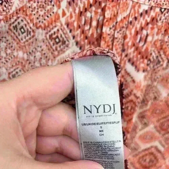 NYDJ Pintuck Floral Sleeveless Blouse Size Small - Picture 11 of 11